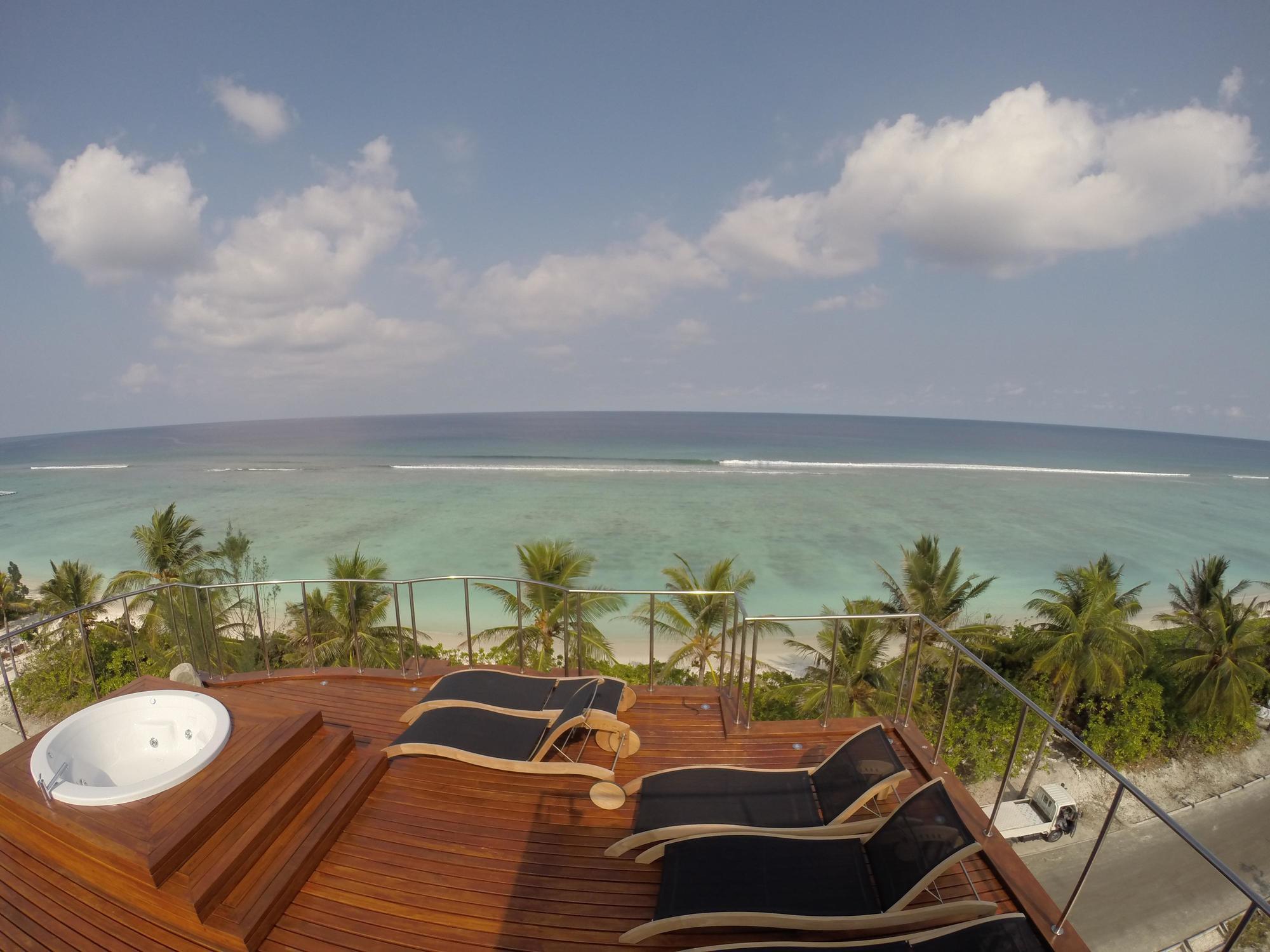 Airport Beach Hotel Hulhumalé Exterior foto