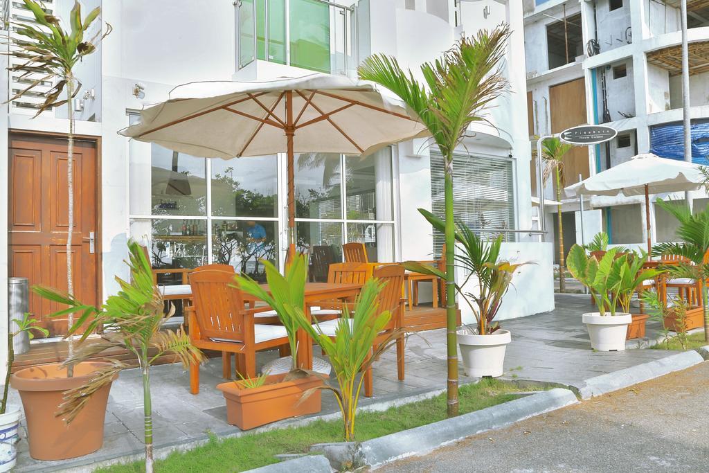 Airport Beach Hotel Hulhumalé Exterior foto