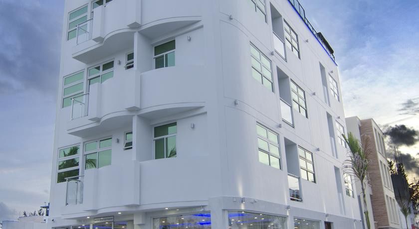 Airport Beach Hotel Hulhumalé Exterior foto